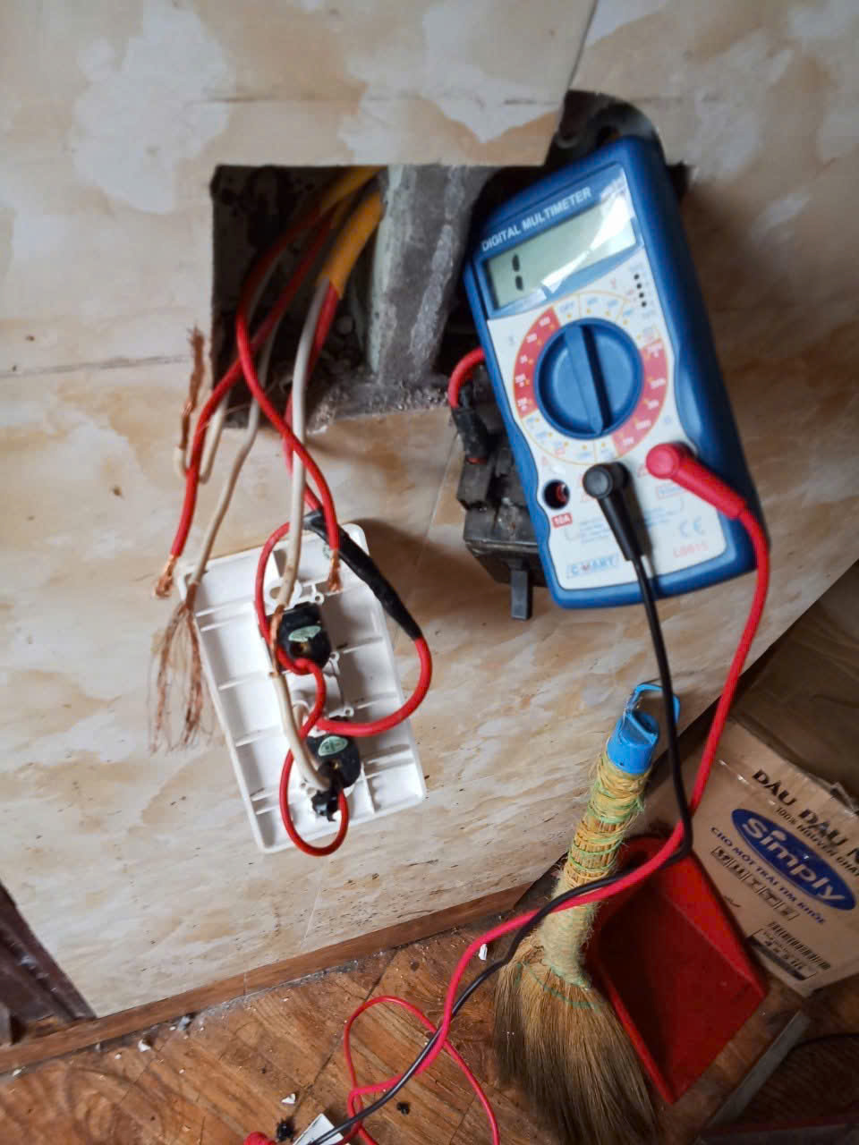 Sửa chữa điện chập cháy