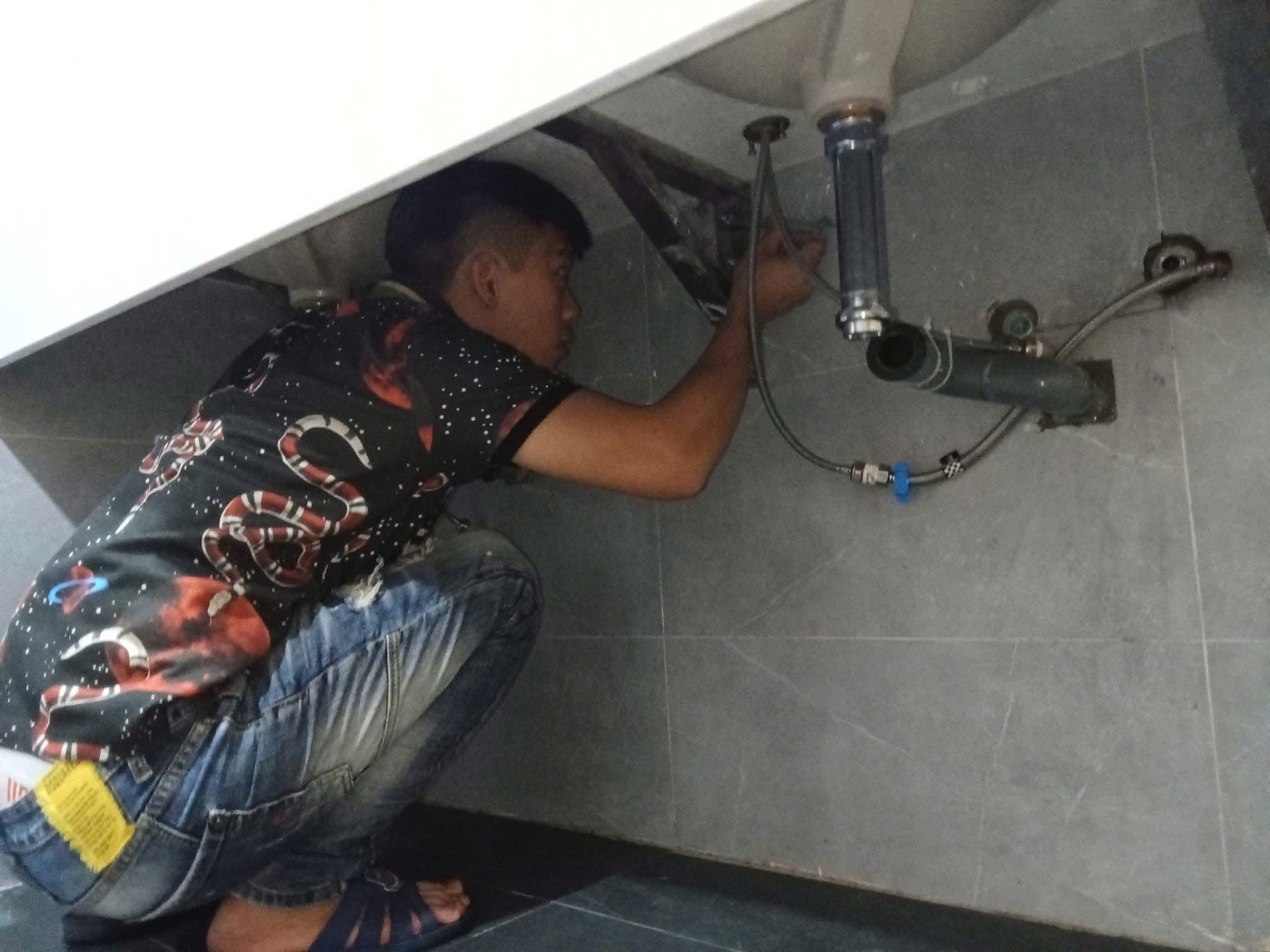 Sửa chữa đường nước, ống nước rò rỉ