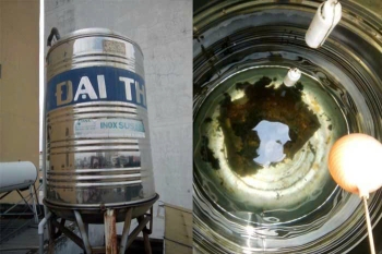 Thau rửa vệ sinh bể nước bồn bồn nước